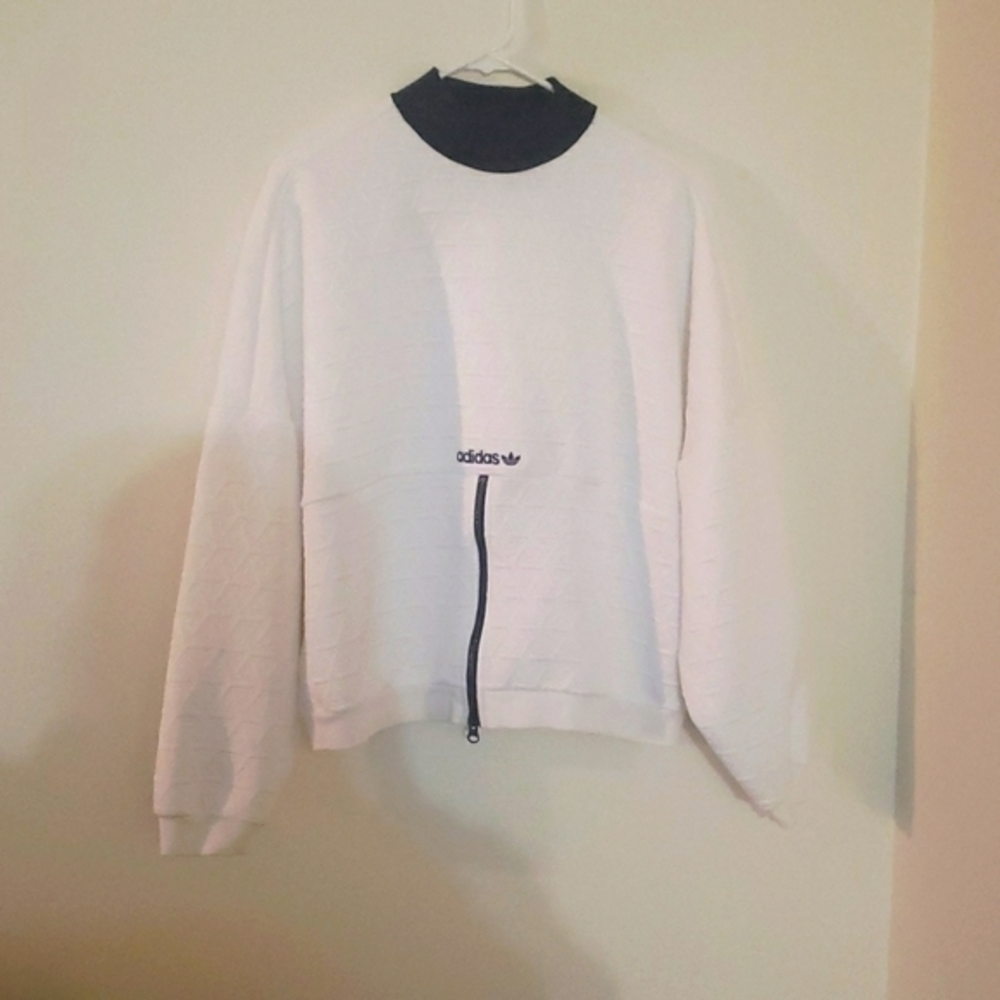 Adidas Medium Sweatshirt‎